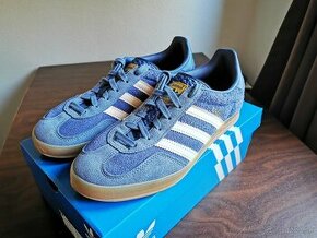 Adidas Gazelle 41 1/3 tmavo modré