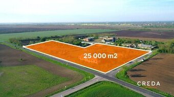 CREDA | predaj pozemok 25 000 m2, Šurany - 1