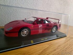 Ferrari F40, mierka 1:24, séria Le Grandi Ferrari