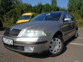 Škoda Octavia 1.6i Ambiente - 1