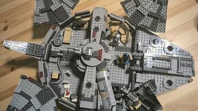 Lego Millennium falcon