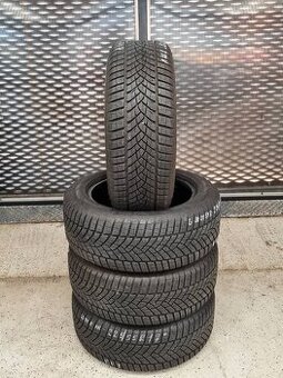 4X Zimné pneumatiky Goodyear RFT 225/55 R17 101V