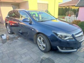 Opel Insignia ST 2.0 cdti - 1