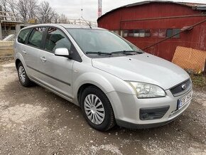 Ford Focus 1.6 kombi