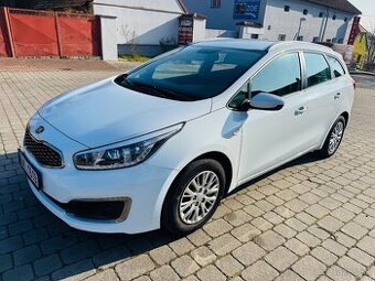 KIA cee'd 1.6 GDi Comfort Plus SW 1.MAJITEL ČR