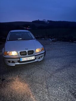 BMW 320i E46