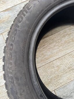 Zimne pneu 215/55 R17 Bridgestone