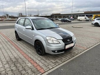 Kia Rio 1.4i 16V 71kw koup ČR naj. 136t digi klima - 1