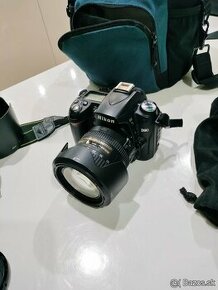 Nikon D90 a Objektív 16-85mm