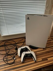 Playstation 5 825GB - 1