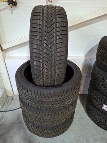 255/35R21 Zimné Pirelli - 1