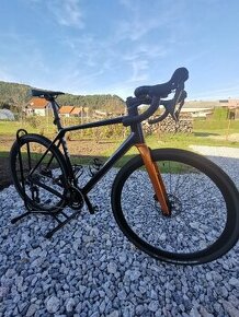 Orbea TERRA M30TEAM bicykel, blue carbon view/leo orange

 - 1