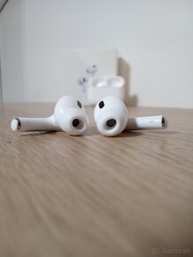 Apple AirPods