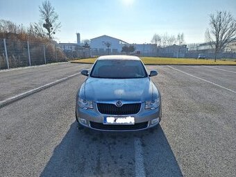 Skoda superb//