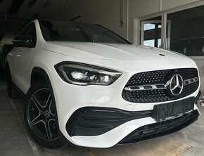 MERCEDES-BENZ GLA220d AMG 7.000km 2023