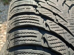 Predam 2ks pneu 235/55/r17  zimne 103H   Nokian