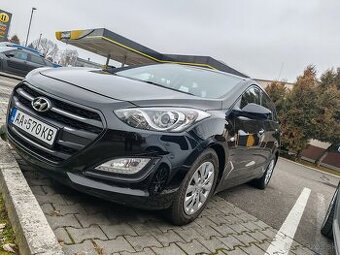 Hyundai i30 1.6crdi AUTOMAT - 1