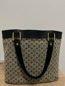 Louis Vuitton Lucille GM kabelka