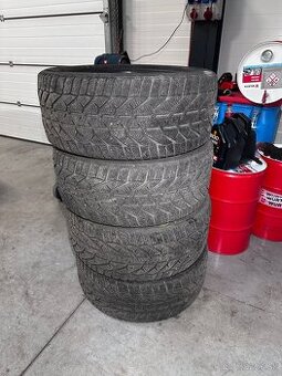 Zimné pneu 275/45 R20