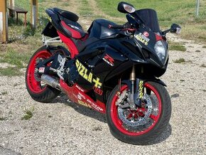 SUZUKI GSXR 1000 K7-K8