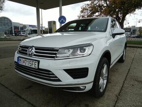 Volkswagen Touareg II 3.0 V6 TDI BMT Premium 4MOTION - 1