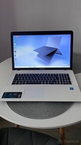 Asus X751S biely