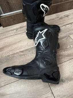 ČIŽMY ALPINESTARS