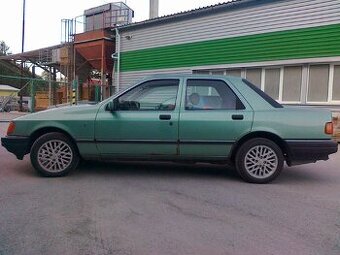 Predám FORD Sierra 2,0i Ghia 1988