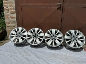 DISKY VOLKSWAGEN / R16 / 5x112