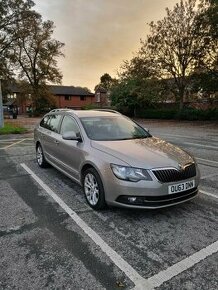 Skoda superb - 1