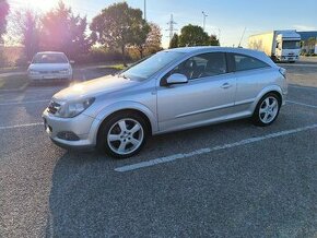 Opel astra gtc - 1