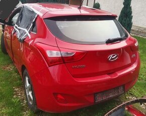 rozpredam hyundai i30 2013 1.6 81kw D4FB