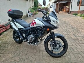 Suzuki DL650 V-strom - 1