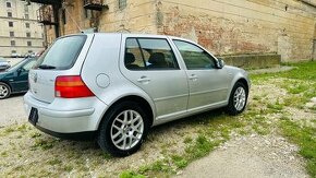 Volkswagen Golf 1.9 TDI - 1