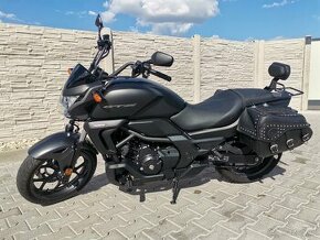 Honda CTX 700