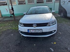 Predám Volkswagen Jetta 1,6 TDI