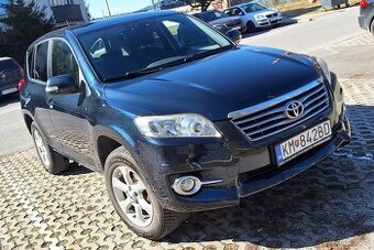 Toyota RAV4 2011