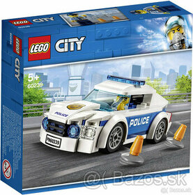 Lego City 60239 Policajne auto - 1