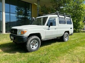 Toyota Landcruiser HZJ 78 - 4.2 D/96 kw, tažné 3500 kg - 1