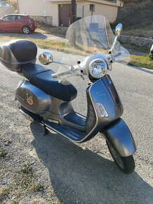 Vespa GT 200L