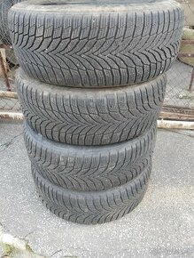 Predám zimné pneumatiky 235/55 R18 SUV