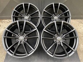 ✅ R19 ®️ Originál VW Pretoria 5x112 ET44 ✅ Passat B8 R-Line