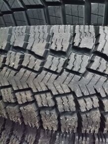 205/75 R16 C 110/108R VRANIK