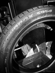 225/45 R19 96W TOYO SNOWPROX S954 M+S