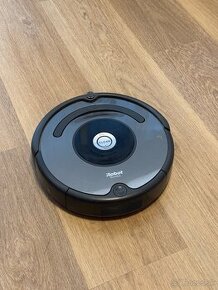 iRobot Roomba 676