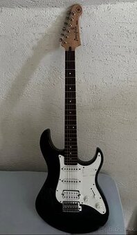 Yamaha Pacifica 112j