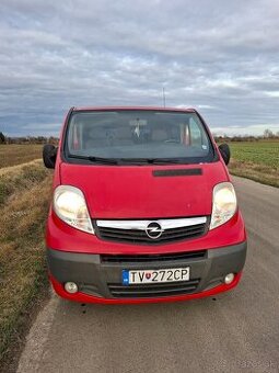 Opel Vivaro 2.0 CDTi,Tažné,9míst nafta manuál 66 kw - 1