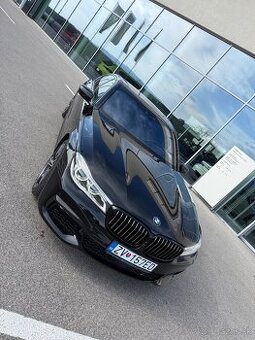 BMW rad 7 750i xDrive A/T