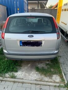 Ford Focus 1.6 benzin - 1