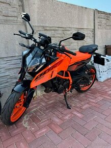 KTM DUKE 390 2024